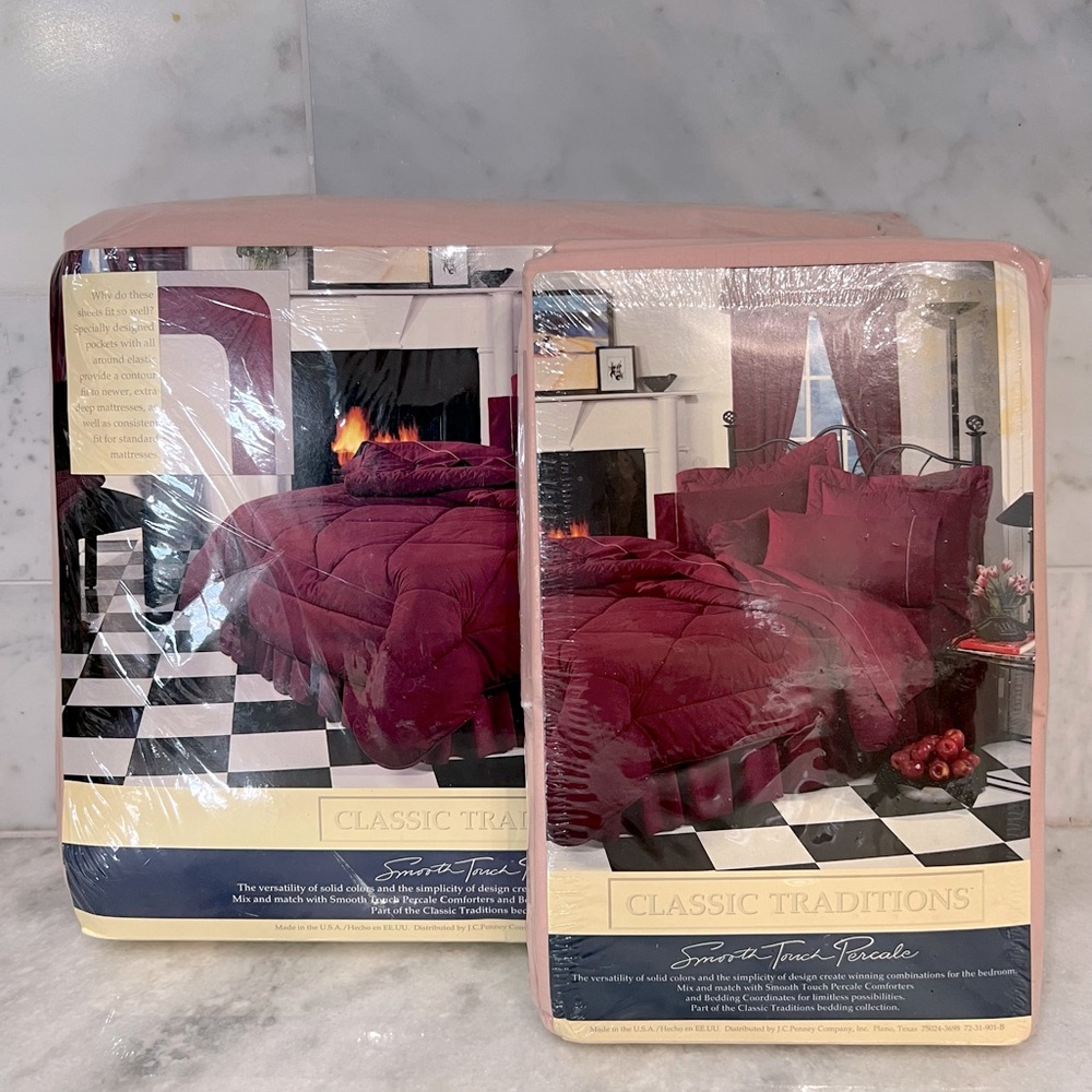 Classic Traditions Tea Rose QUEEN Fitted Sheet & 2 KING Pillowcases